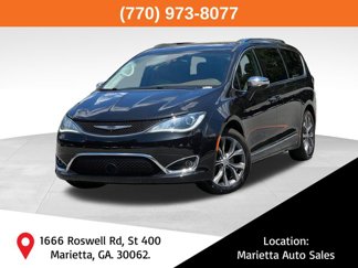 Used 2017 Chrysler Pacifica Limited image 1