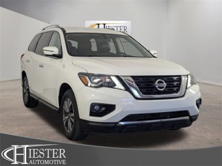 Used 2020 Nissan Pathfinder SL image 1