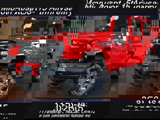 Used 2018 Jeep Wrangler Unlimited Sahara image 1