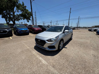 Used 2018 Hyundai Accent SE image 1