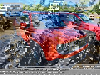 Used 2018 Jeep Renegade Latitude w/ Popular Equipment Group image 1