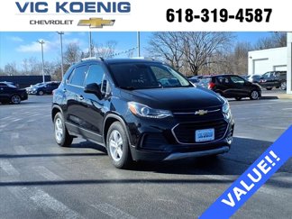 Used 2020 Chevrolet Trax LT w/ LT Convenience Package image 1