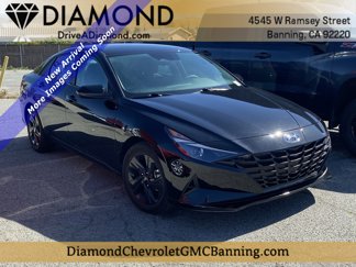 Used 2022 Hyundai Elantra SEL image 1