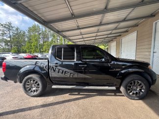 Used 2012 Nissan Frontier SV w/ Sport Appearance Pkg image 1