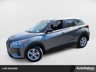 Used 2025 Nissan Kicks Play S image 1
