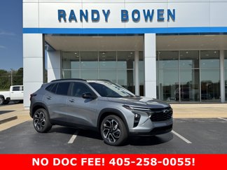 New 2025 Chevrolet Trax RS image 1