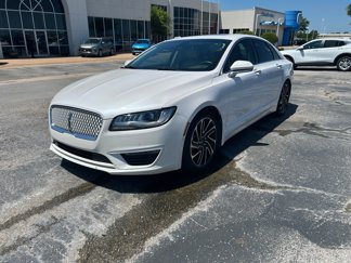 Used 2020 Lincoln MKZ Reserve w/ Monochromatic Package image 1