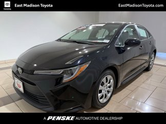 Certified 2023 Toyota Corolla LE image 1
