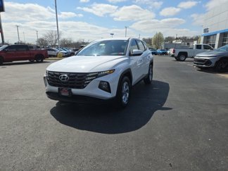 Used 2023 Hyundai Tucson SE image 1