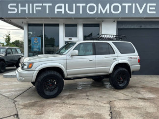 Used 2000 Toyota 4Runner SR5 image 1