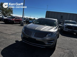 Used 2017 Lincoln MKC Premiere image 1