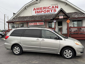 Used 2007 Toyota Sienna CE image 1