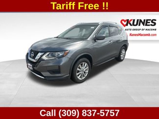 Used 2017 Nissan Rogue SV image 1