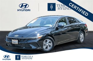 Certified 2024 Hyundai Elantra SE image 1