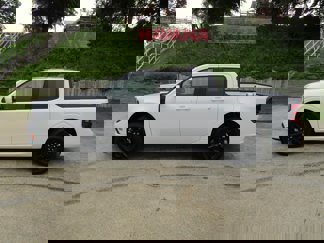 New 2025 Ford Maverick Lobo image 1