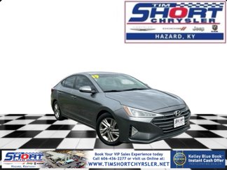 Used 2019 Hyundai Elantra SEL image 1