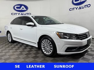 Used 2017 Volkswagen Passat 1.8T SE image 1
