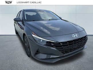 Used 2023 Hyundai Elantra SEL image 1