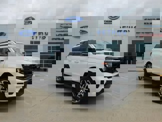 New 2025 Ford Expedition Active image 1
