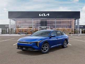 New 2025 Kia K4 LXS image 1