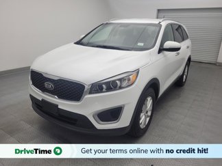 Used 2017 Kia Sorento LX image 1