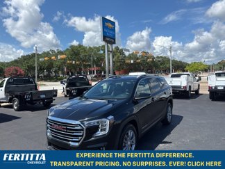 Certified 2024 GMC Terrain SLT image 1