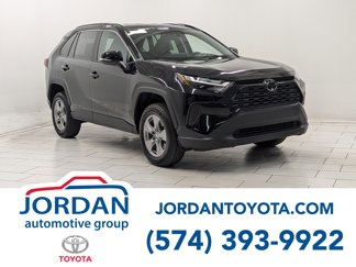 Used 2024 Toyota RAV4 XLE image 1