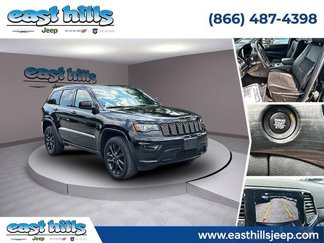 Certified 2022 Jeep Grand Cherokee Laredo X image 1