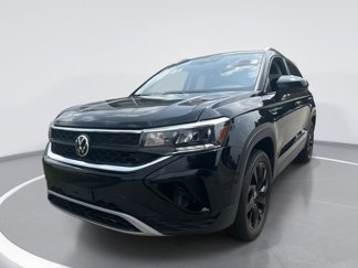 Certified 2022 Volkswagen Taos SE w/ IQ.Drive SE Package image 1