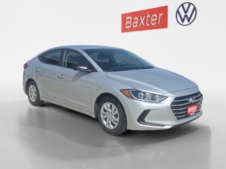 Used 2018 Hyundai Elantra SE image 1
