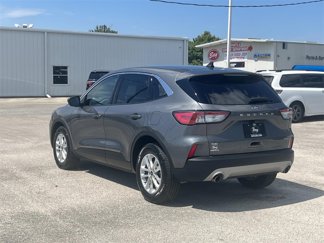 Used 2022 Ford Escape SE video 1