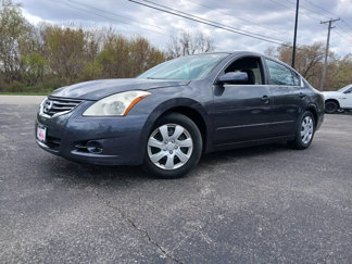 Used 2010 Nissan Altima 2.5 S image 1