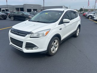 Used 2016 Ford Escape SE image 1