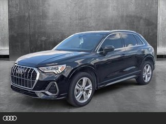Used 2022 Audi Q3 2.0T Premium Plus w/ Premium Plus Package image 1