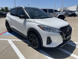 Used 2023 Nissan Kicks SV image 1