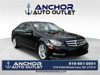 Used 2013 Mercedes-Benz C 300 4MATIC Sedan image 1