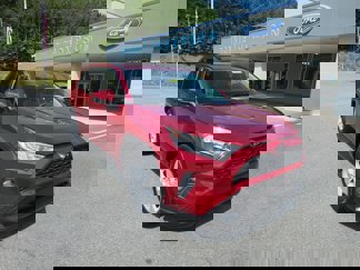 Used 2019 Toyota RAV4 XLE image 1