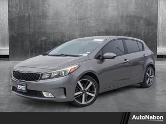 Used 2017 Kia Forte EX image 1