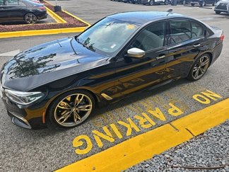 Used 2018 BMW M550i xDrive image 1
