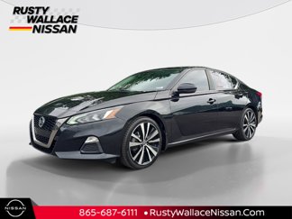 Used 2021 Nissan Altima 2.5 SR w/ SR Premium Package image 1