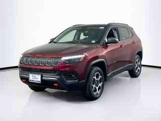 Used 2022 Jeep Compass Trailhawk w/ Trailhawk Elite Group image 1