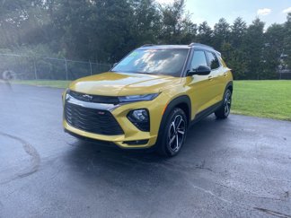 Used 2023 Chevrolet TrailBlazer RS w/ Sun and Liftgate Package image 1