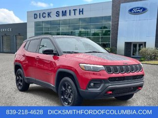 Used 2023 Jeep Compass Trailhawk w/ Trailhawk Elite Group image 1