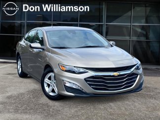 Used 2024 Chevrolet Malibu LT image 1