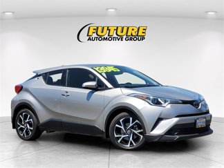Used 2018 Toyota C-HR XLE image 1