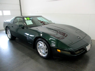 Used 1995 Chevrolet Corvette Coupe image 1