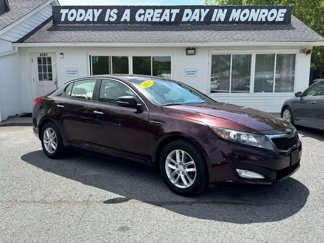 Used 2013 Kia Optima LX image 1
