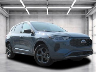 Used 2024 Ford Escape ST-Line image 1