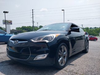 Used 2017 Hyundai Veloster Value Edition image 1