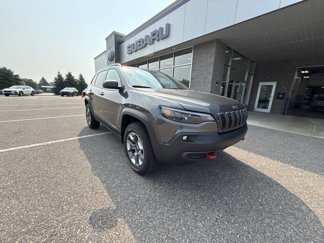 Used 2019 Jeep Cherokee Trailhawk w/ Comfort/Convenience Group image 1